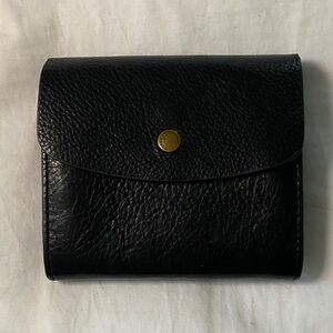 Black Leather Fossil Wallet with Gold Snap Closure